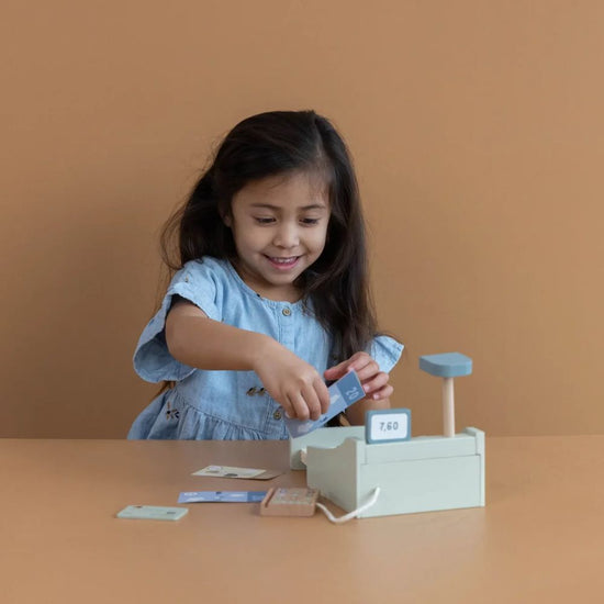 Little Dutch Cash Register